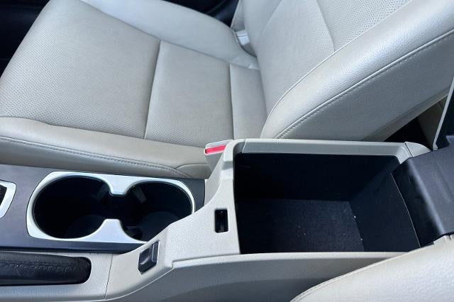 2017 Acura ILX w/Premium Pkg