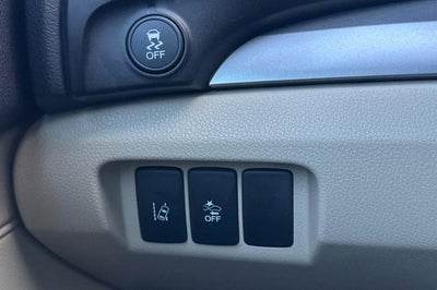 2017 Acura ILX w/Premium Pkg