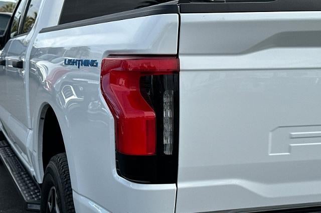 2023 Ford F-150 Lightning Pro