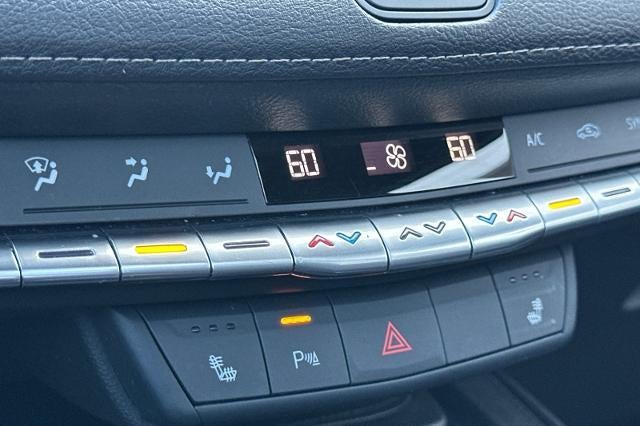 2022 Cadillac XT4 Luxury