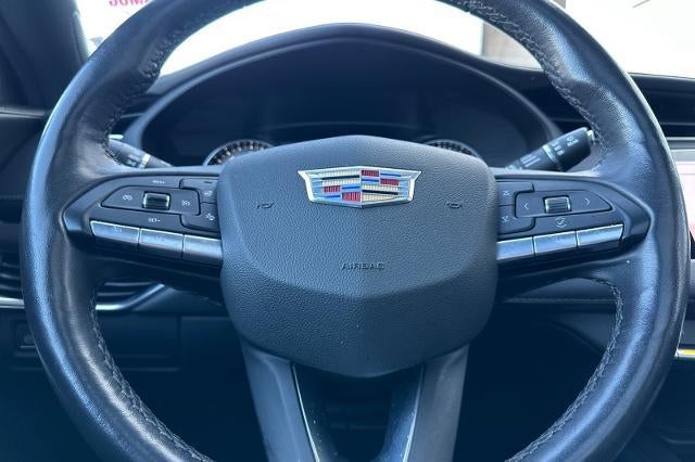 2022 Cadillac XT4 Luxury