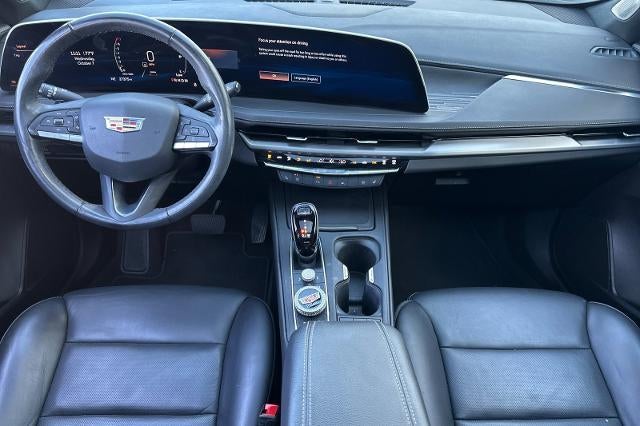 2024 Cadillac XT4 Premium Luxury