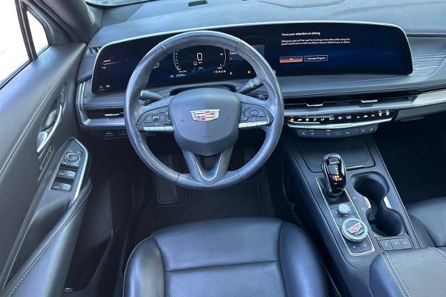 2024 Cadillac XT4 Premium Luxury