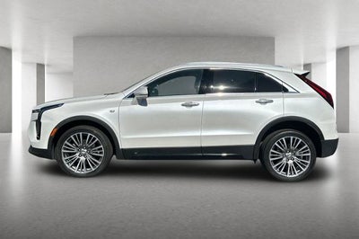 2024 Cadillac XT4 Premium Luxury