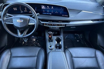 2025 Cadillac XT4 Premium Luxury