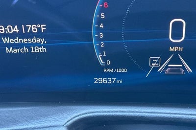 2025 Cadillac XT4 Premium Luxury