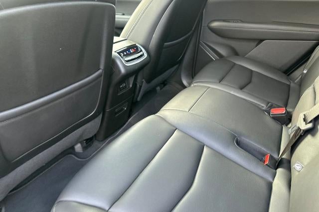 2025 Cadillac XT6 Luxury