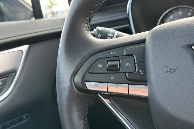 2025 Cadillac XT6 Luxury