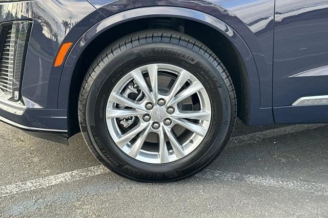 2025 Cadillac XT6 Luxury