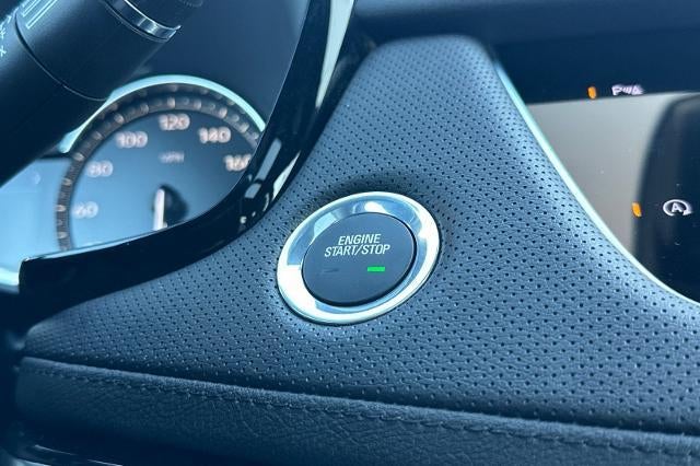 2025 Cadillac XT6 Luxury