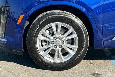 2025 Cadillac XT6 Luxury