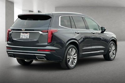 2022 Cadillac XT6 Premium Luxury