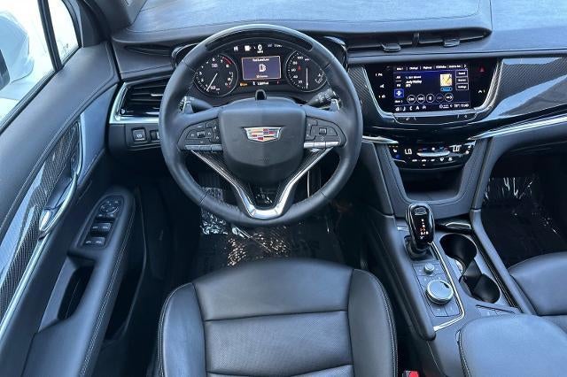 2025 Cadillac XT6 Sport
