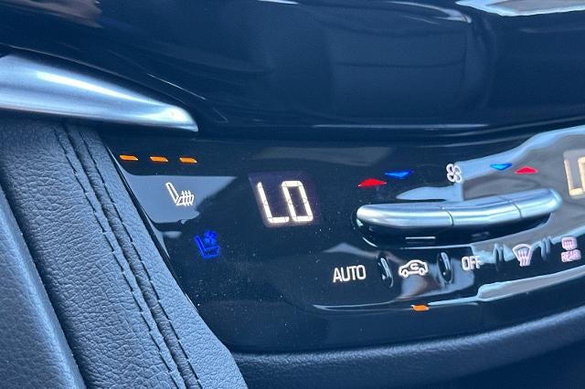 2025 Cadillac XT6 Sport