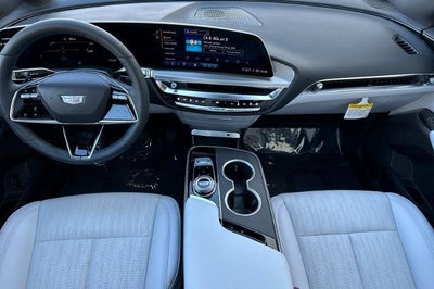 2025 Cadillac LYRIQ Luxury 1