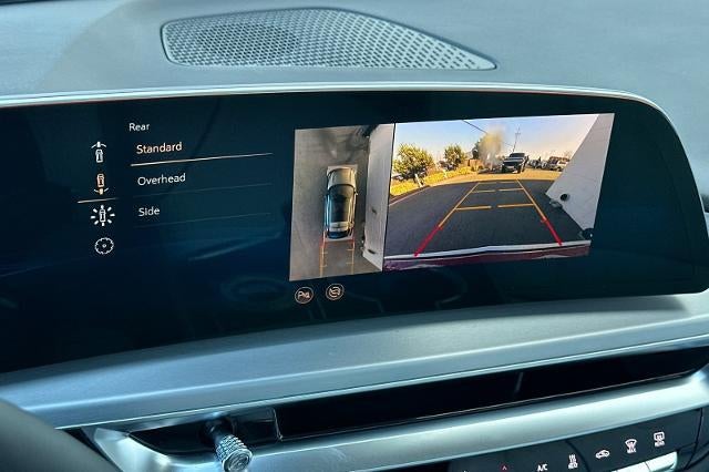 2025 Cadillac LYRIQ Luxury 1