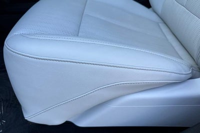 2024 Cadillac LYRIQ Luxury 1