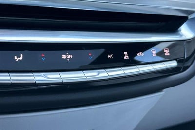 2024 Cadillac LYRIQ Luxury 1