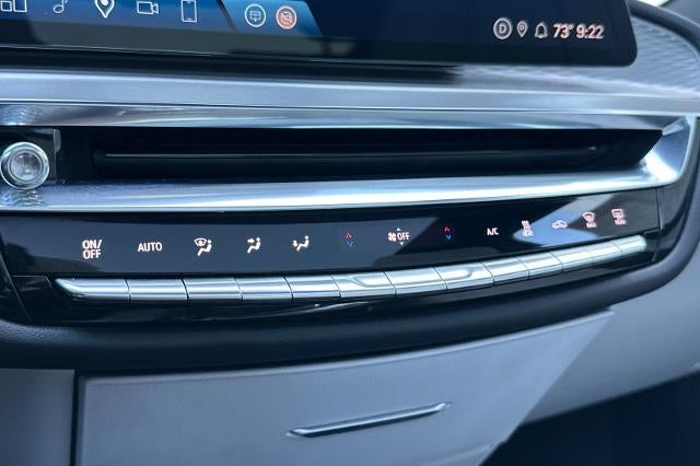 2024 Cadillac LYRIQ Luxury 1