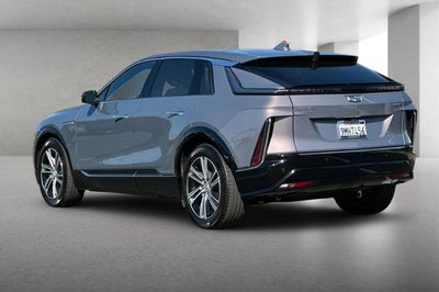 2024 Cadillac LYRIQ Luxury 1