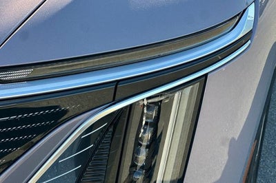 2024 Cadillac LYRIQ Luxury 1