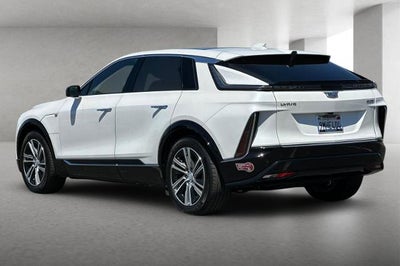 2024 Cadillac LYRIQ Luxury 1