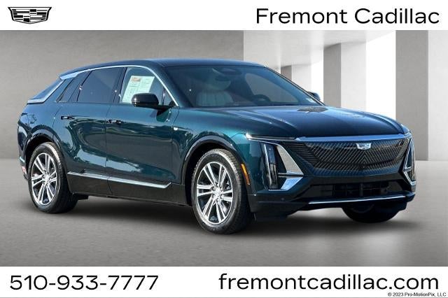 2024 Cadillac LYRIQ Luxury 1