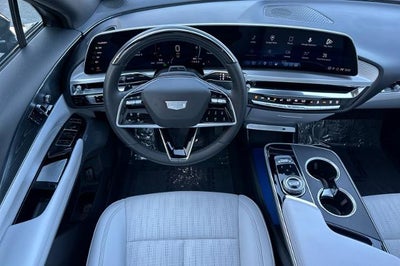 2024 Cadillac LYRIQ Sport 2