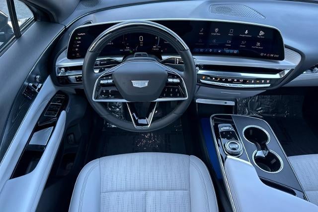2024 Cadillac LYRIQ Sport 2
