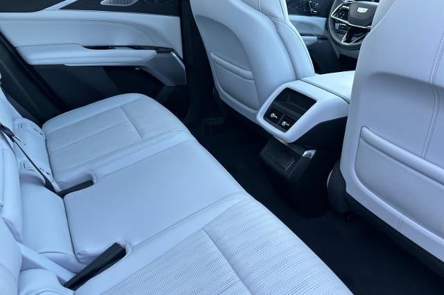 2024 Cadillac LYRIQ Sport 2