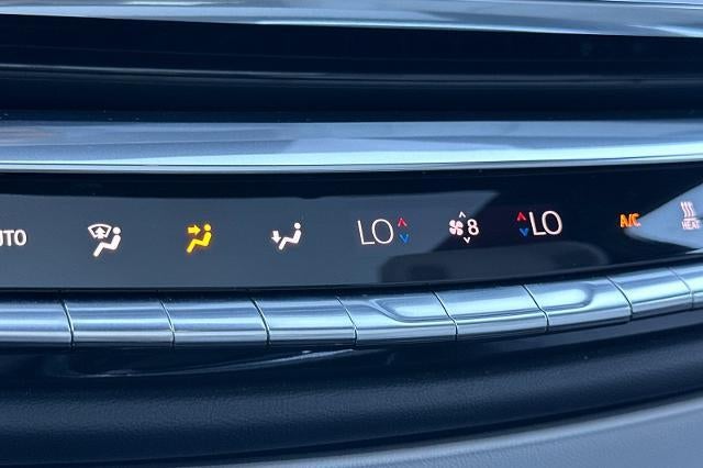 2024 Cadillac LYRIQ Sport 2
