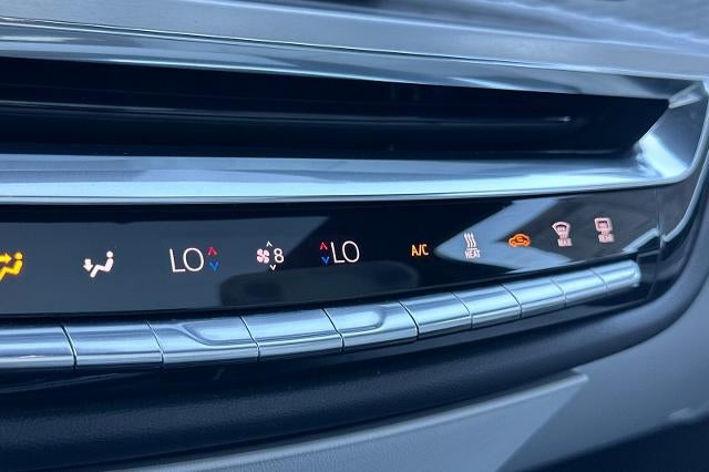 2024 Cadillac LYRIQ Sport 2