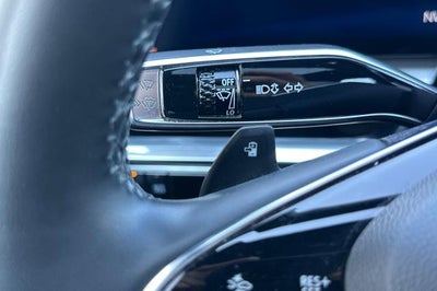 2024 Cadillac LYRIQ Sport 2