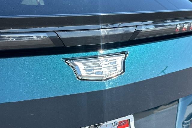2024 Cadillac LYRIQ Sport 2