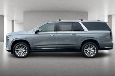 2023 Cadillac Escalade ESV Premium Luxury