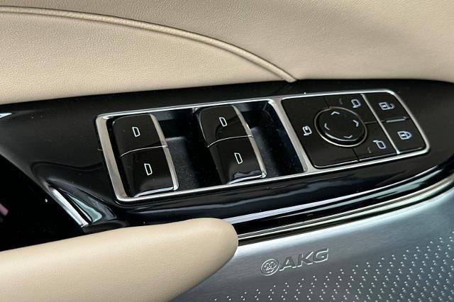 2026 Cadillac LYRIQ V-Series Premium