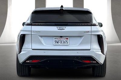 2026 Cadillac LYRIQ V-Series Premium