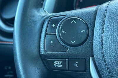 2018 Toyota RAV4 SE