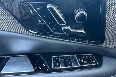 2027 Cadillac OPTIQ Luxury