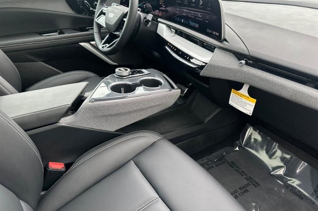 2026 Cadillac OPTIQ Luxury