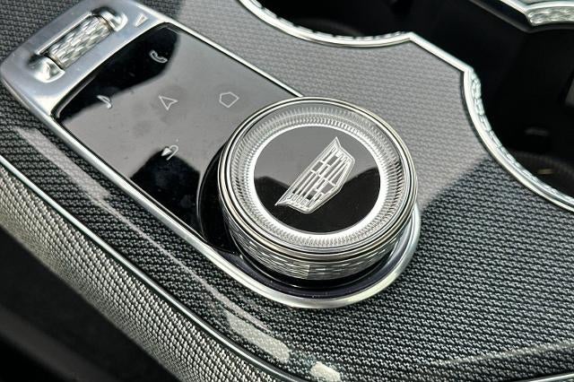 2026 Cadillac OPTIQ Luxury