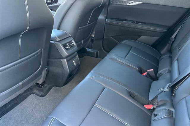 2027 Cadillac OPTIQ Luxury