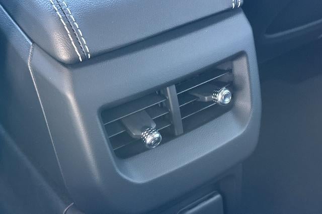 2027 Cadillac OPTIQ Luxury