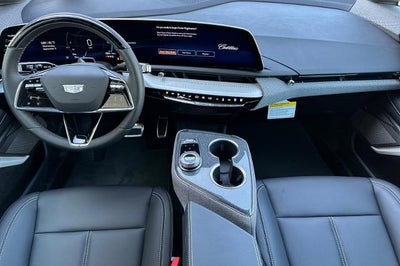 2027 Cadillac OPTIQ Luxury