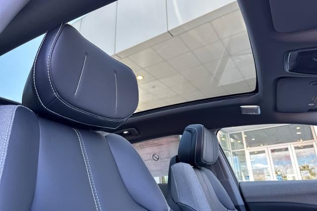 2027 Cadillac OPTIQ Luxury