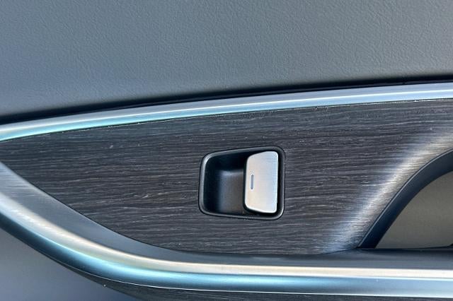 2023 LUCID Air Pure