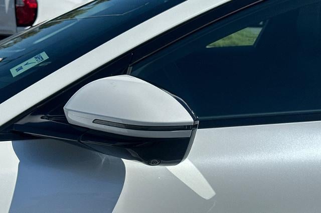 2023 LUCID Air Pure