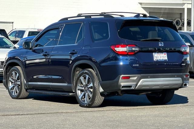 2023 Honda Pilot Elite