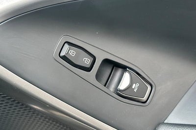 2017 Hyundai Santa Fe Limited Ultimate
