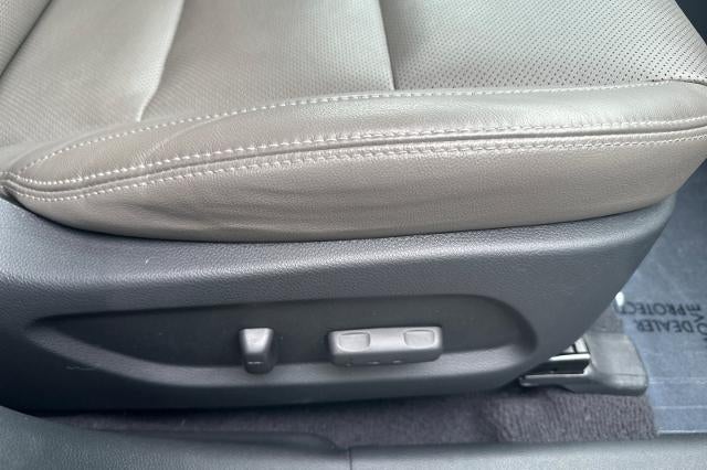 2017 Hyundai Santa Fe Limited Ultimate